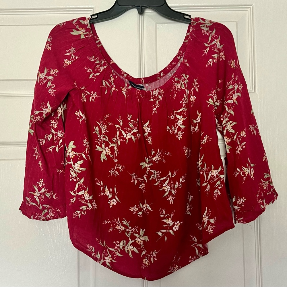 American Eagle off the shoulder top